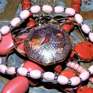 Beautiful Cloisonné Necklace & Stretch Bracelets Lot